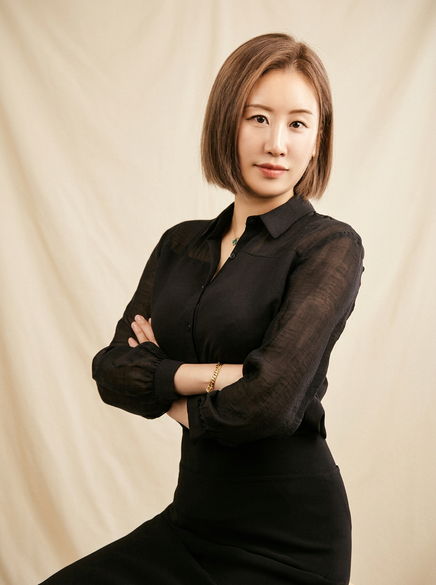 Director Minky